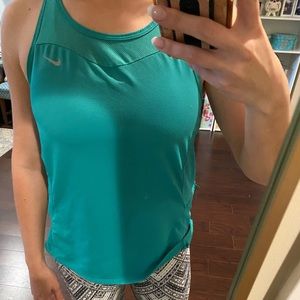 Green Nike dri-fit tank